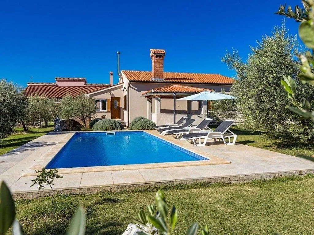 Villa Alka Comfortable Holiday Residence Barban Croatia